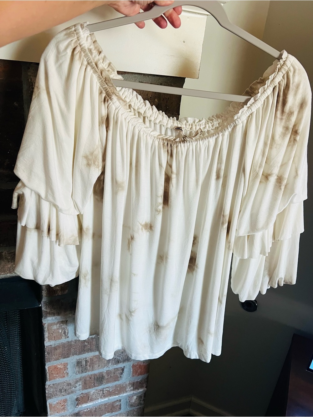 Seven Off shoulder top taupe/white tie dye size M